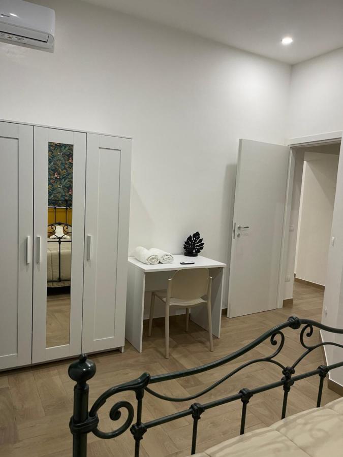 Apartment Airport Security 161 Naples